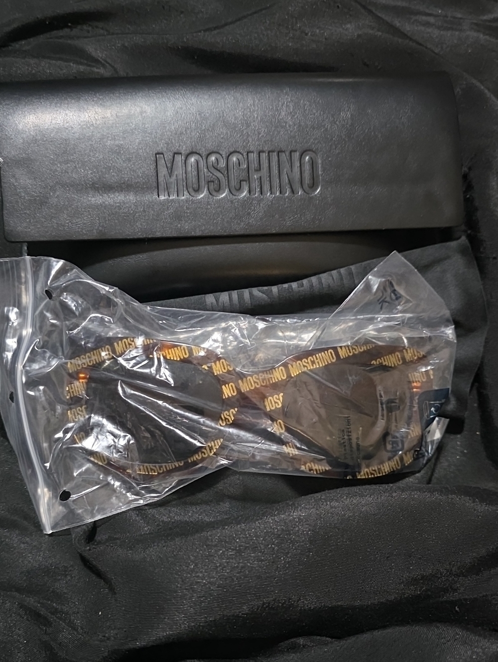 Brand New Moschino Brown/Gold Sunglasses Branded Pouch/Cloth and Plastic Sleeve
